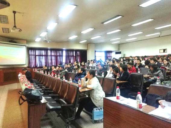 “党的十九大精神进高校巡讲活动”--走进williamhill官网